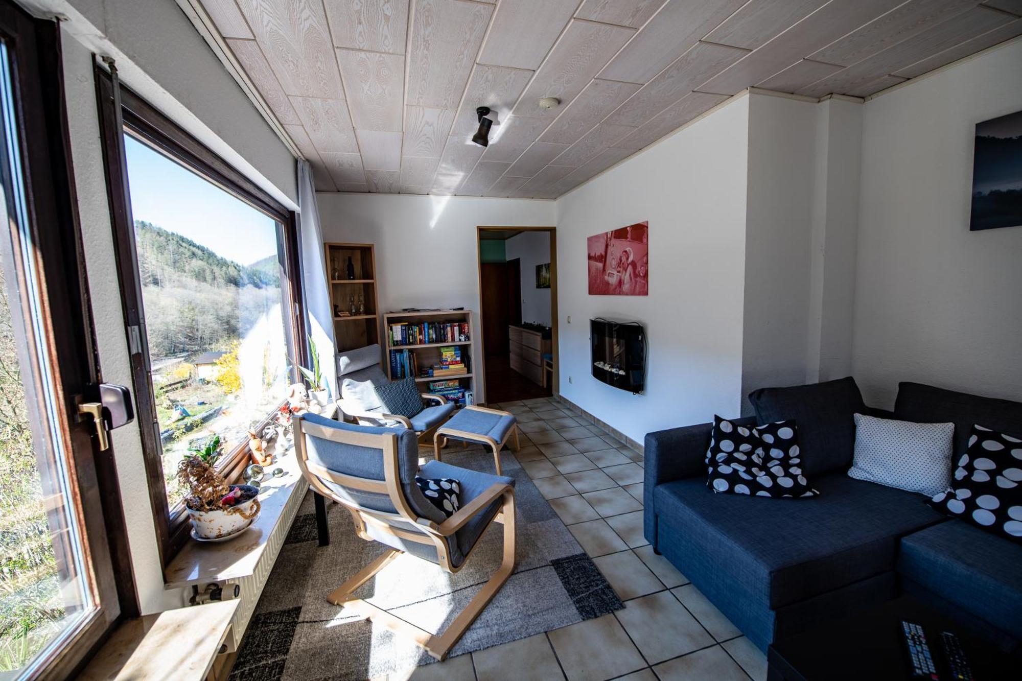 Schoene Ferienwohnung In Ruhiger Lage Altena Exterior foto